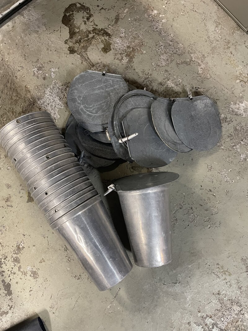 Sap bucket hardware